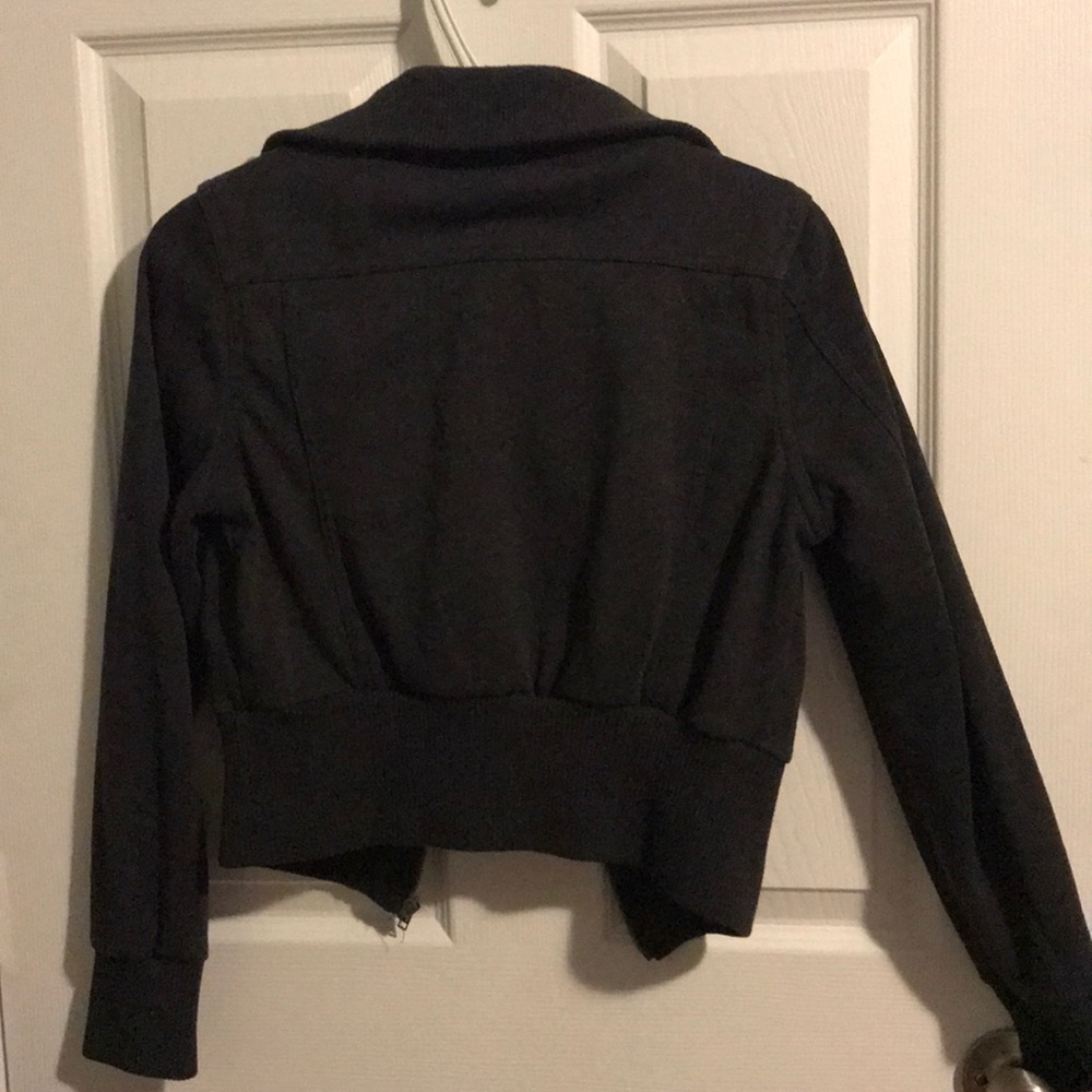 Jacket - Picture 4 of 4